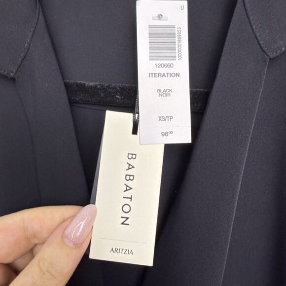 Aritzia Babaton Black Top Womens XS NWT Long Sleeve Flowy Wrap Blouse - Picture 3 of 9